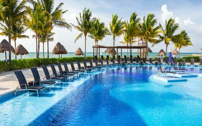 Séjours pour 2 (vols inclus) au Club Coralia BlueBay Grand Esmeralda 5* - Mexique 